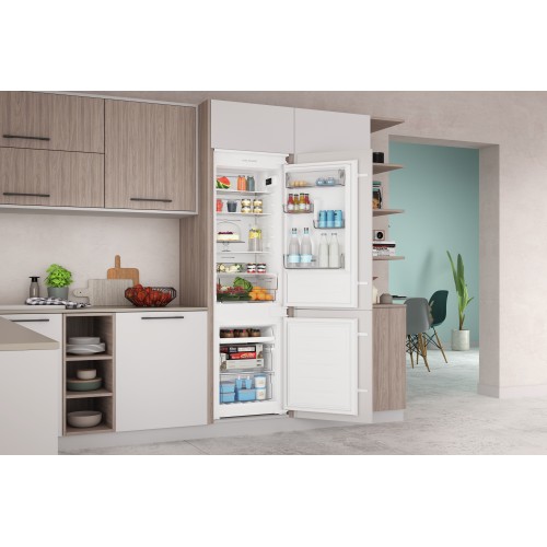 Ignis IGC18 T112 Integrado 250 L Blanco